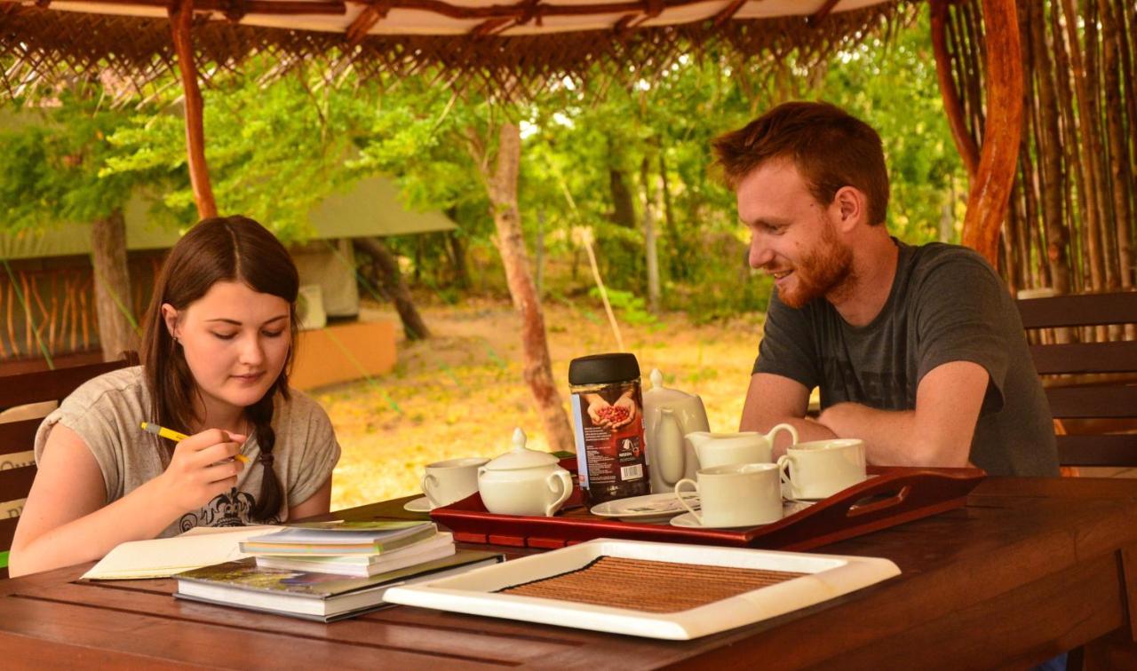 ホテル Camp Leopard - Yala Safari Glamping エクステリア 写真
