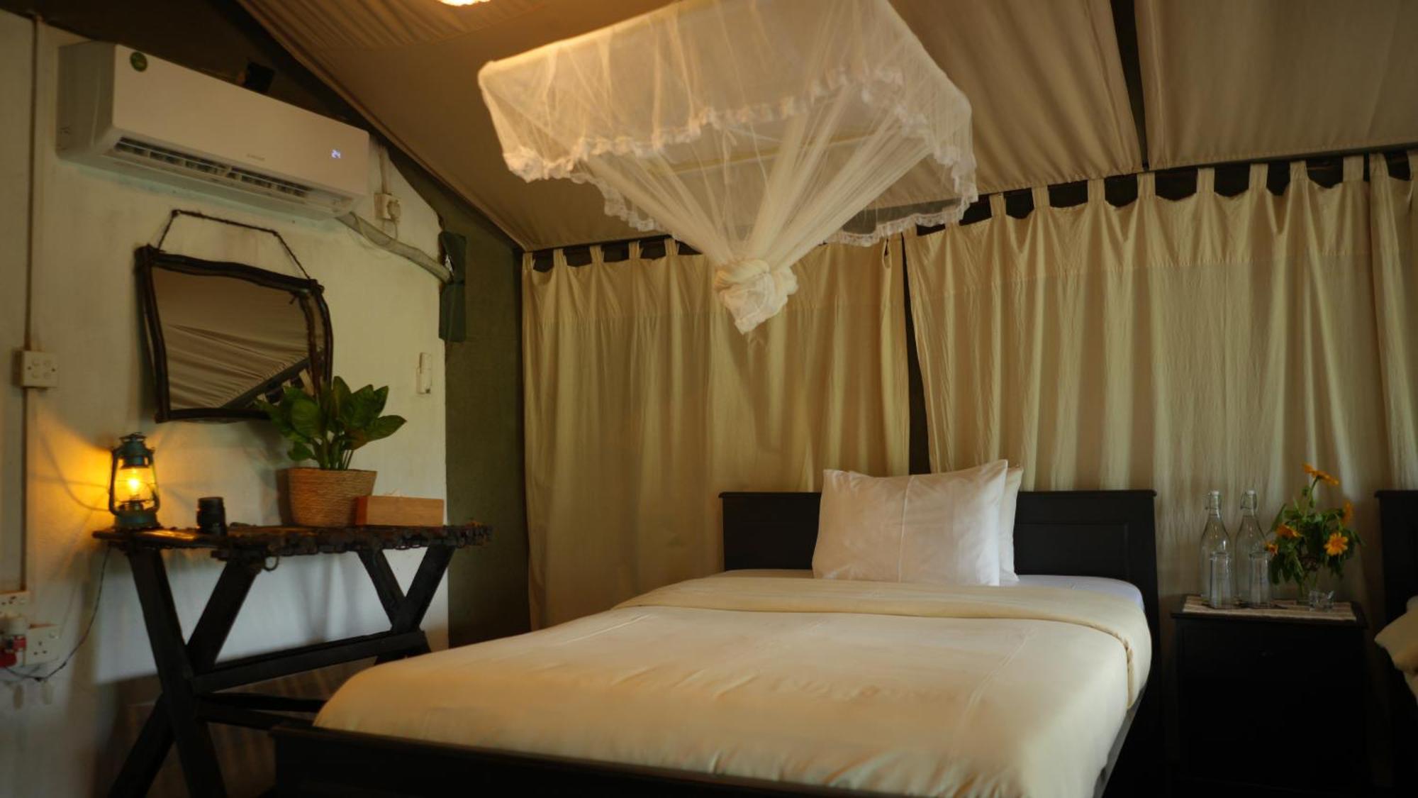 ホテル Camp Leopard - Yala Safari Glamping エクステリア 写真
