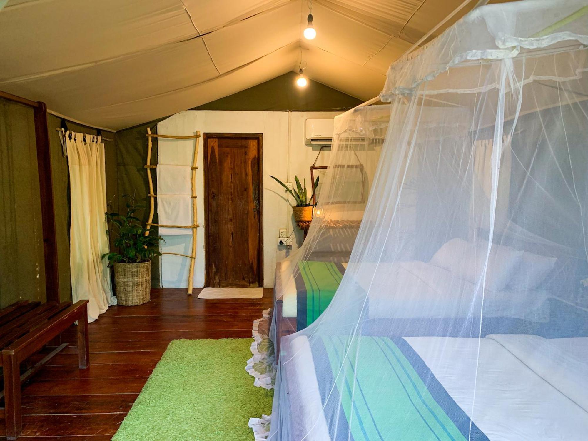 ホテル Camp Leopard - Yala Safari Glamping エクステリア 写真